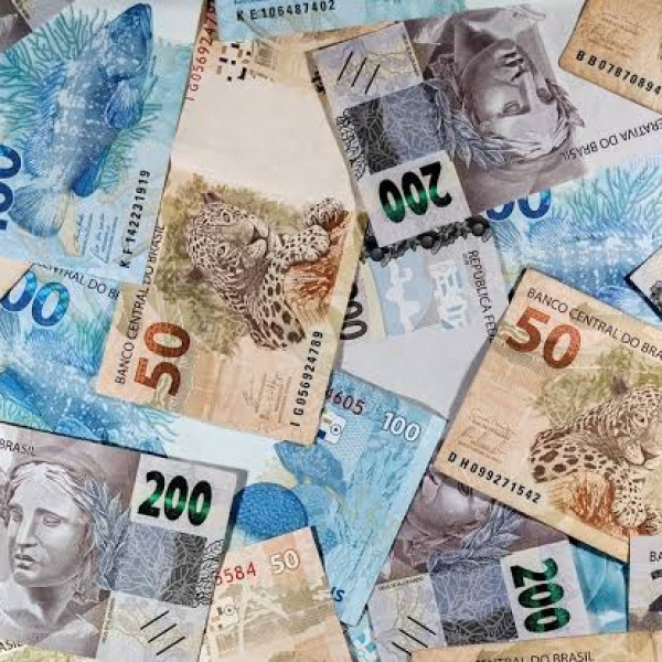 10 Mil no Pix. P i X